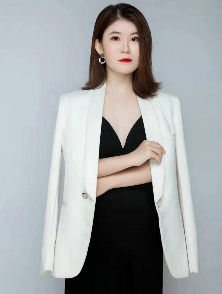胡奕雯